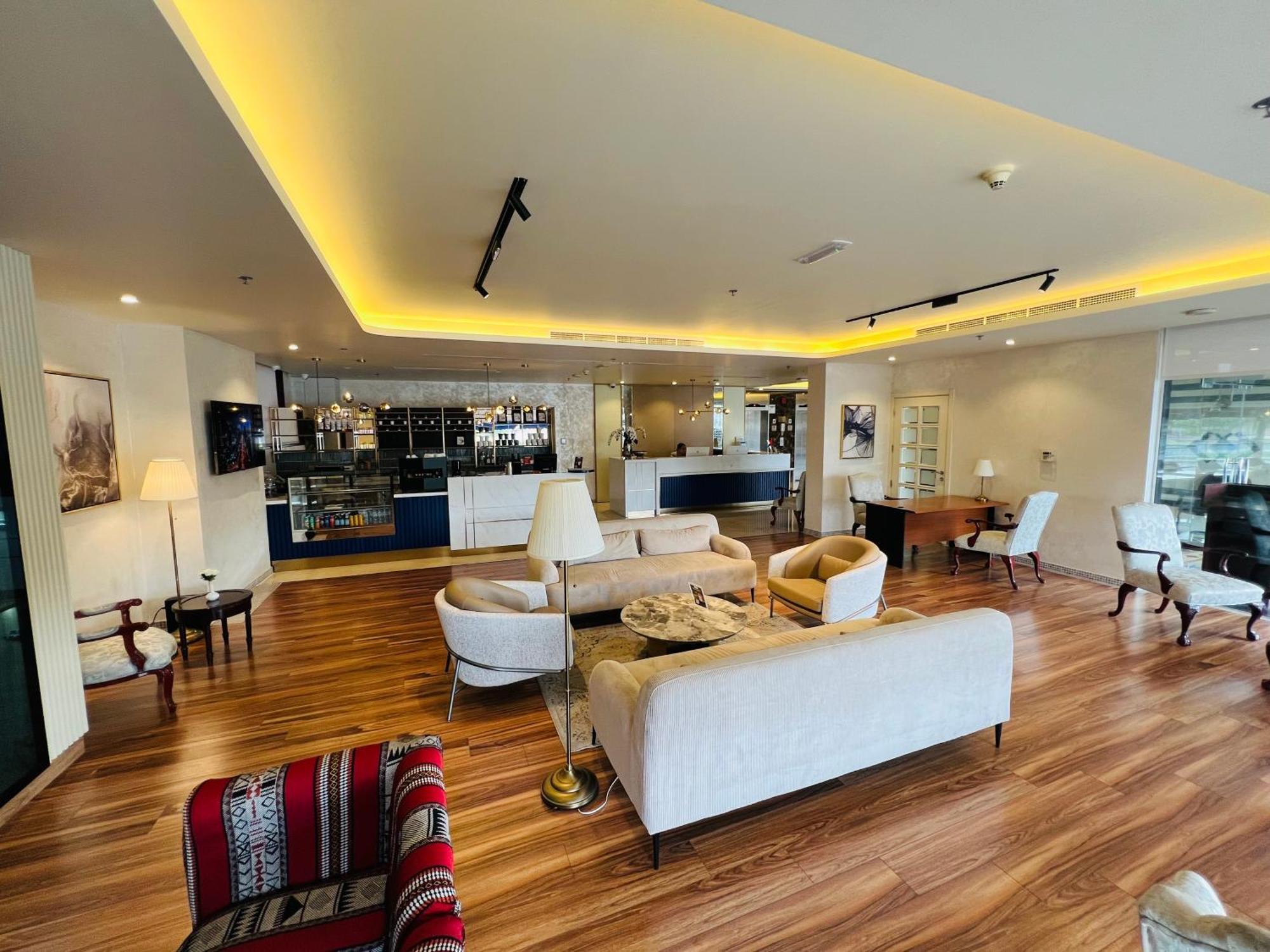 Baity Hotel Apartments Dubai Exterior foto